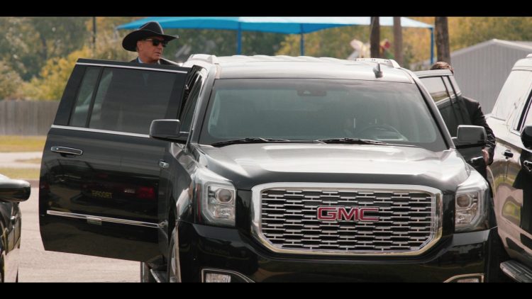 Black GMC SUV in Yellowstone - Product Placement