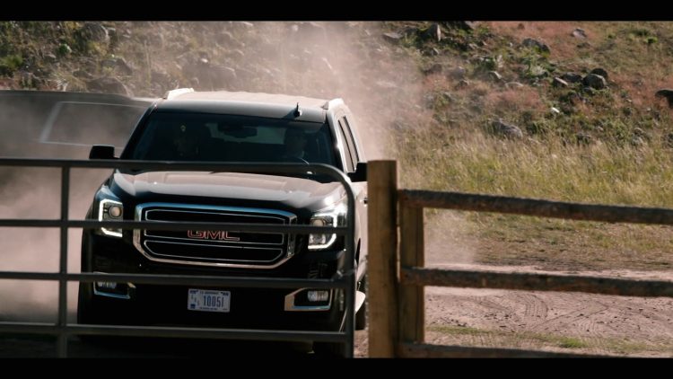 Product Placement Example: GMC Yukon Denali Car in Yellowstone S03E04