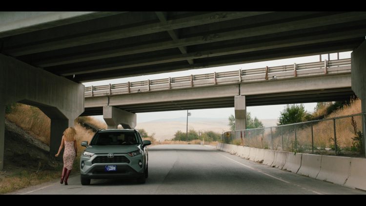 Green Toyota RAV4 Car in Yellowstone S05E04