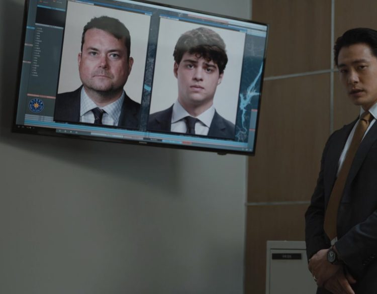 Samsung TV in The Recruit S02E02 