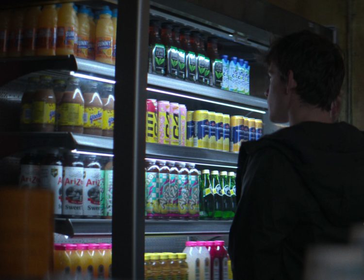 SunnyD, Pure Leaf, Vita Coco, Yoo-Hoo, Cellucor C4, Sanpellegrino, Arizona Beverages, Perrier in Goosebumps S02E02 