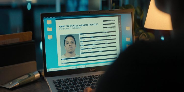 Acer Notebook and Microsoft Windows OS (Scene 1) in Reacher S03E03 “Number 2 with a Bullet” (2025)