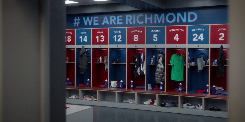 Nike Men's Sneakers in Ted Lasso S03E09 “La Locker Room Aux Folles” (2023)