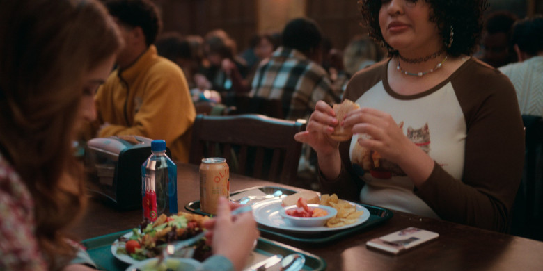 Fiji Water, Olipop Can, Google Pixel Smartphone in The Sex Lives of College Girls S03E07 “The Rodeo” (2025)