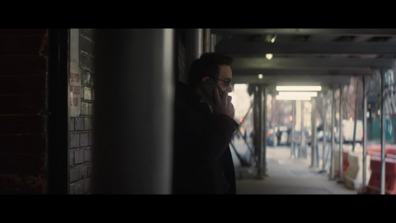 Google Pixel Smartphones in Daredevil Born Again S01E02 “Optics” (2025)