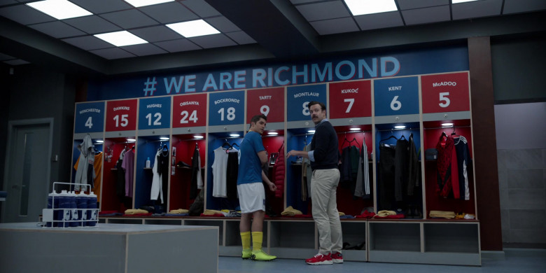 Nike Air Huarache Run Premium Red Sneakers of Jason Sudeikis in Ted Lasso S01E05 “New Underwear” (2020)