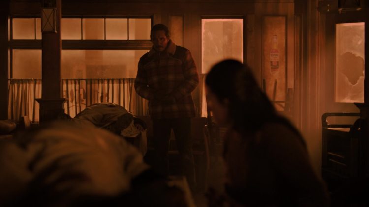 Corona Extra Beer Sign (Product Placement Example) in The Last of Us S02E03